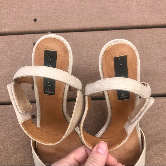 Steve Madden Cream Stiletto Sandal 9 - Picture 5 of 12